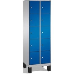 EVOLO Fächerschrank, mit Füßen, 2 Abteile, je 5 Fächer, Abteilbreite 300 mm, wei