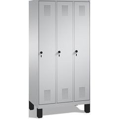 EVOLO Garderobenschrank, mit Füßen, 3 Abteile, Abteilbreite 300 mm, weißaluminiu