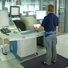 Arbeitsplatzmatte Skystep ESD, genoppt, schwarz, LxBxH 1500 x 900 x 13 mm.