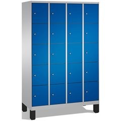 EVOLO Fächerschrank, mit Füßen, 4 Abteile, je 5 Fächer, Abteilbreite 300 mm, wei
