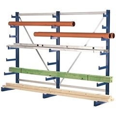 Kragarmregal mit nach oben verjüngender Kragarm-Länge, Regallänge 2700 mm, einseitig, enzianblau.