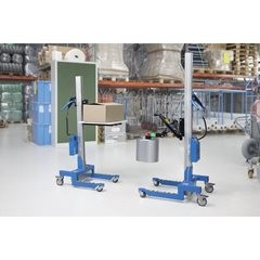 Minilift in Stahl, fahrbar, Tragfähigkeit 85 kg, Höhe 2182 mm.