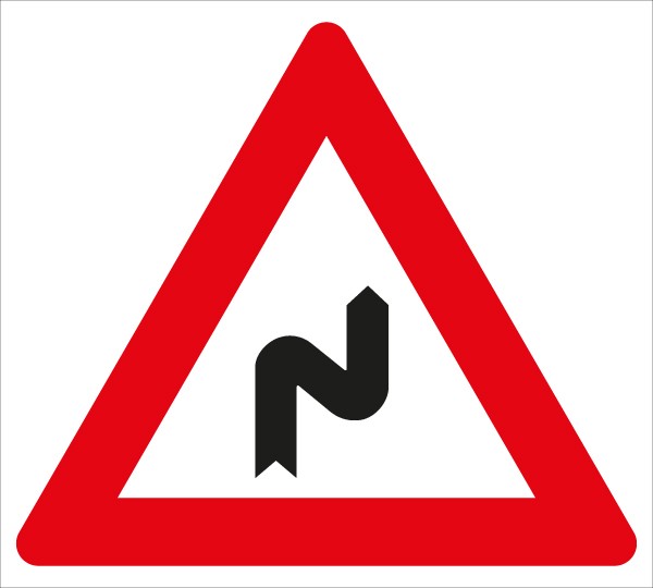 §50/2c Doppelkurve rechts beginnend | flaches Verkehrszeichen