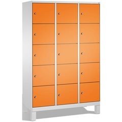 EVOLO Fächerschrank, mit Füßen, 3 Abteile, je 5 Fächer, Abteilbreite 400 mm, lic