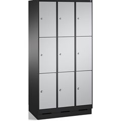EVOLO Fächerschrank, mit Sockel, 3 Abteile, je 3 Fächer, Abteilbreite 300 mm, sc