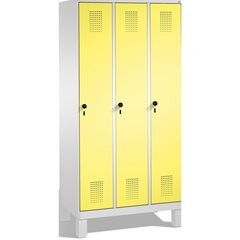 EVOLO Garderobenschrank, mit Füßen, 3 Abteile, Abteilbreite 300 mm, lichtgrau /