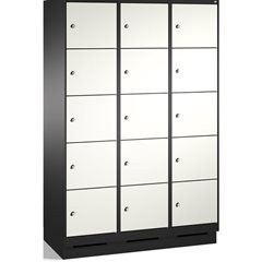 EVOLO Fächerschrank, mit Sockel, 3 Abteile, je 5 Fächer, Abteilbreite 400 mm, sc
