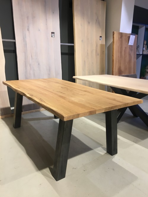 KultLiving - Esstische