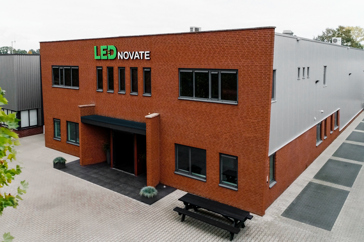 Lednovate werkplaats 13