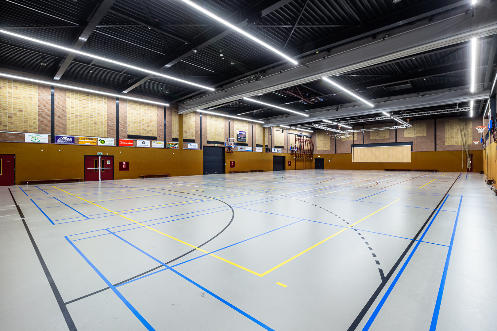 Linea Sporthal De Klaampe Vriezenveenl 1620x1080 3