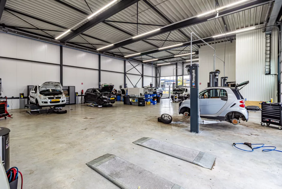 Linea Vakgarage Hink Oudkarspel 1620x1080 3