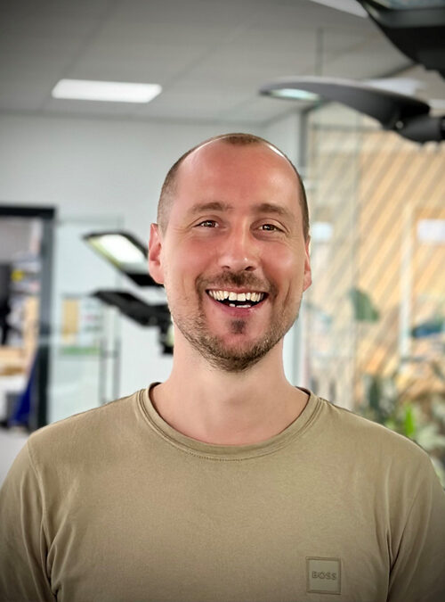 Portret van Harm Oude Luttikhuis LEDnovate 