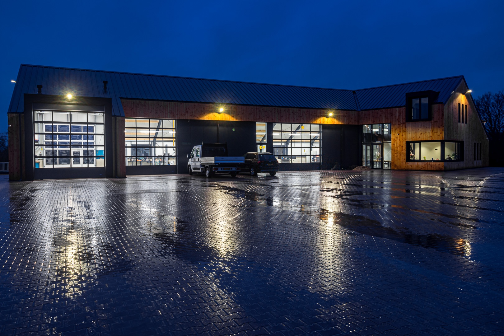 Lednovate Autogarage Tijink Lattrop 1 - Autogarage Tijink