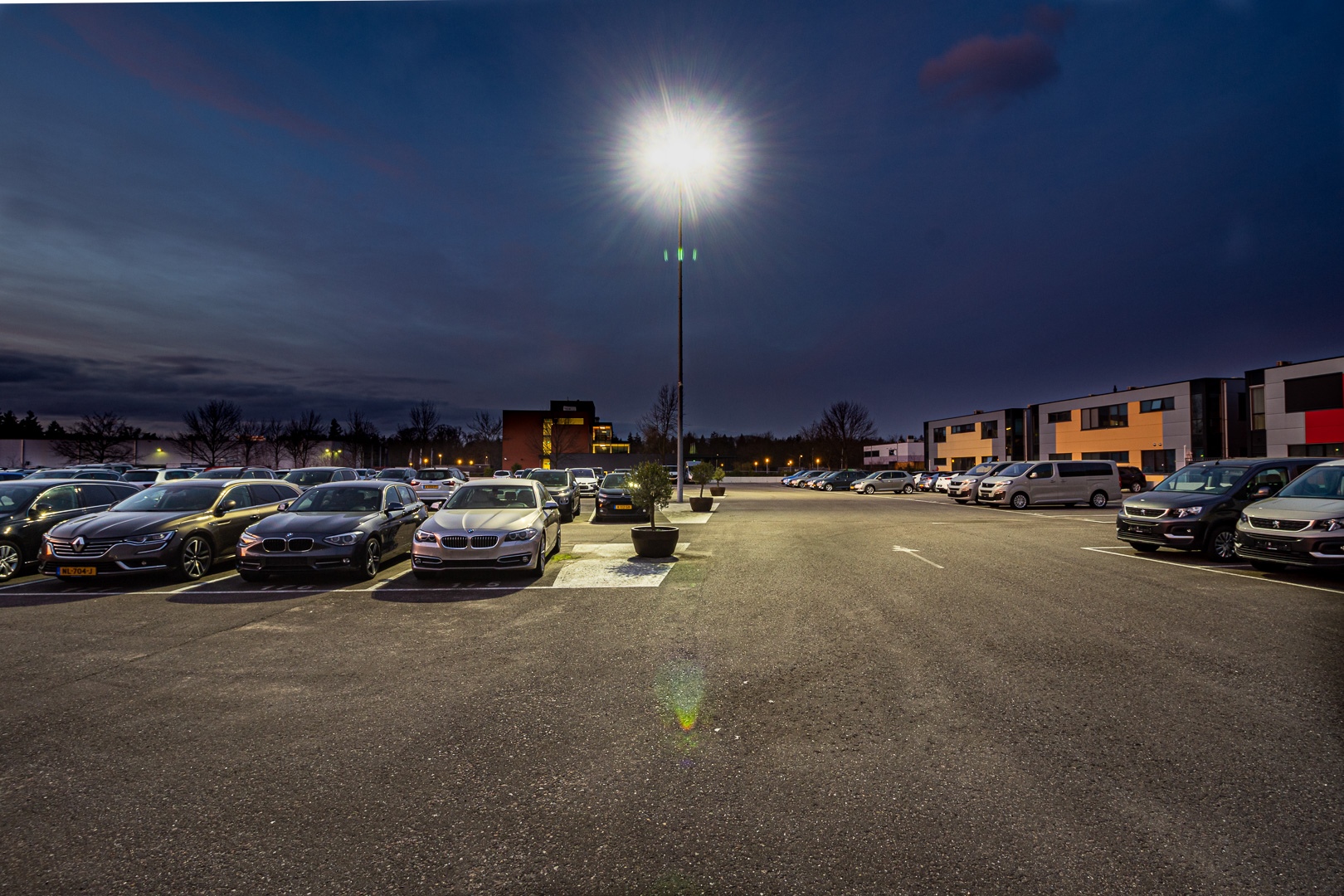 Lednovate Axero Enschede 7 - Axero