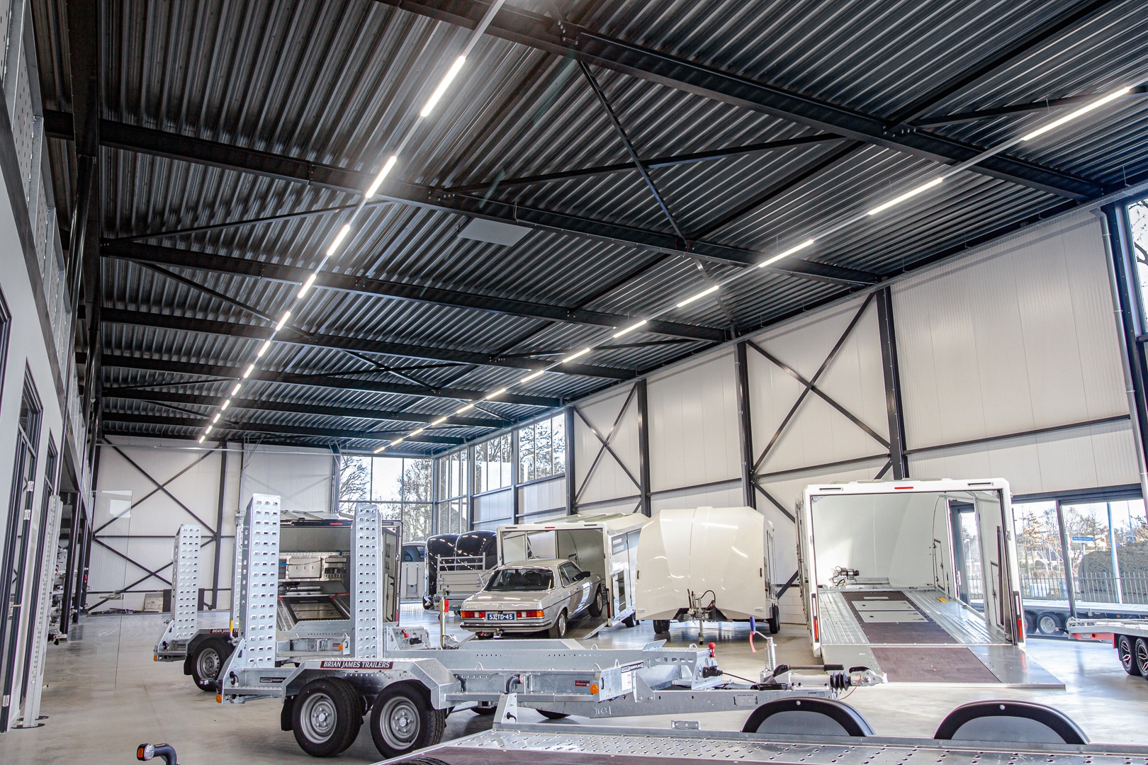 Lednovate Bouwmanaanhangers Groningen 2 - Bouwman aanhangers