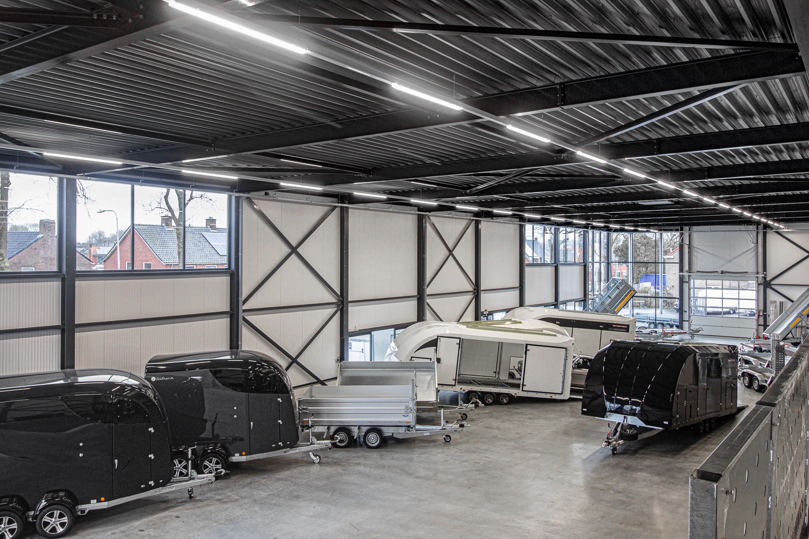 Lednovate Bouwmanaanhangers Groningen 3 - Bouwman aanhangers