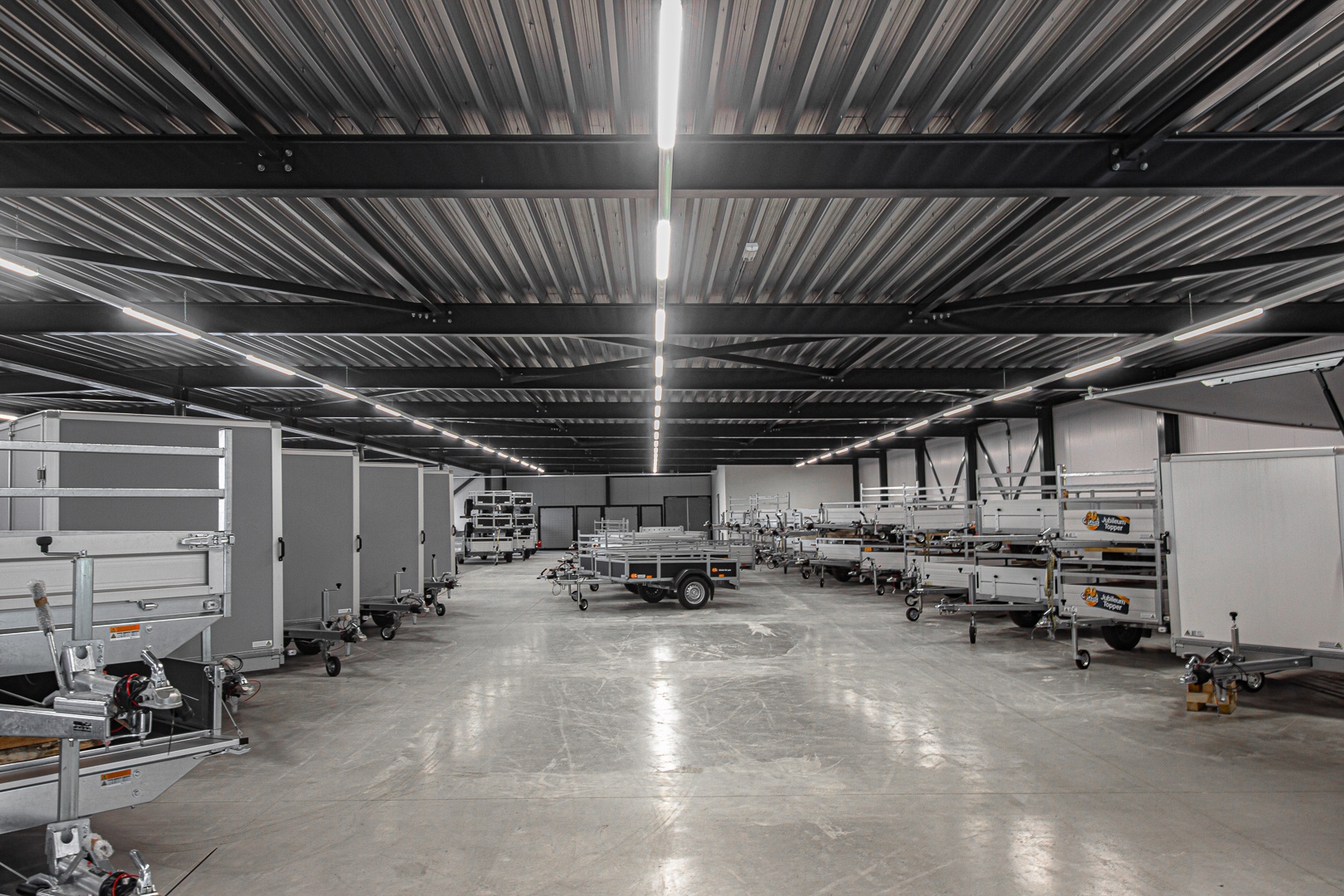 Lednovate Bouwmanaanhangers Groningen 6 - Bouwman aanhangers