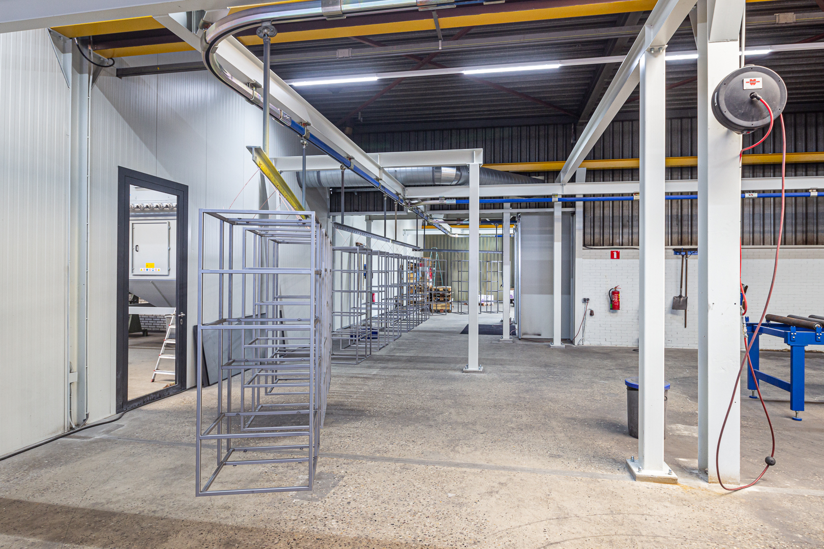 Lednovate Linea Colour Coating 2 - Colour Coating