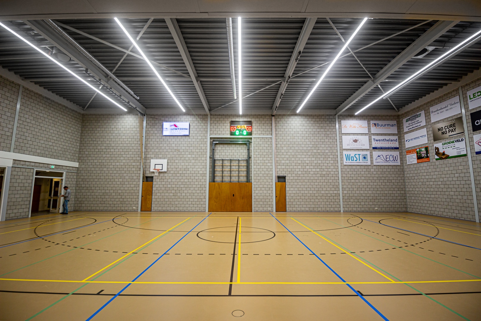 Lednovate Sporthal Vasse 2 - Sporthal