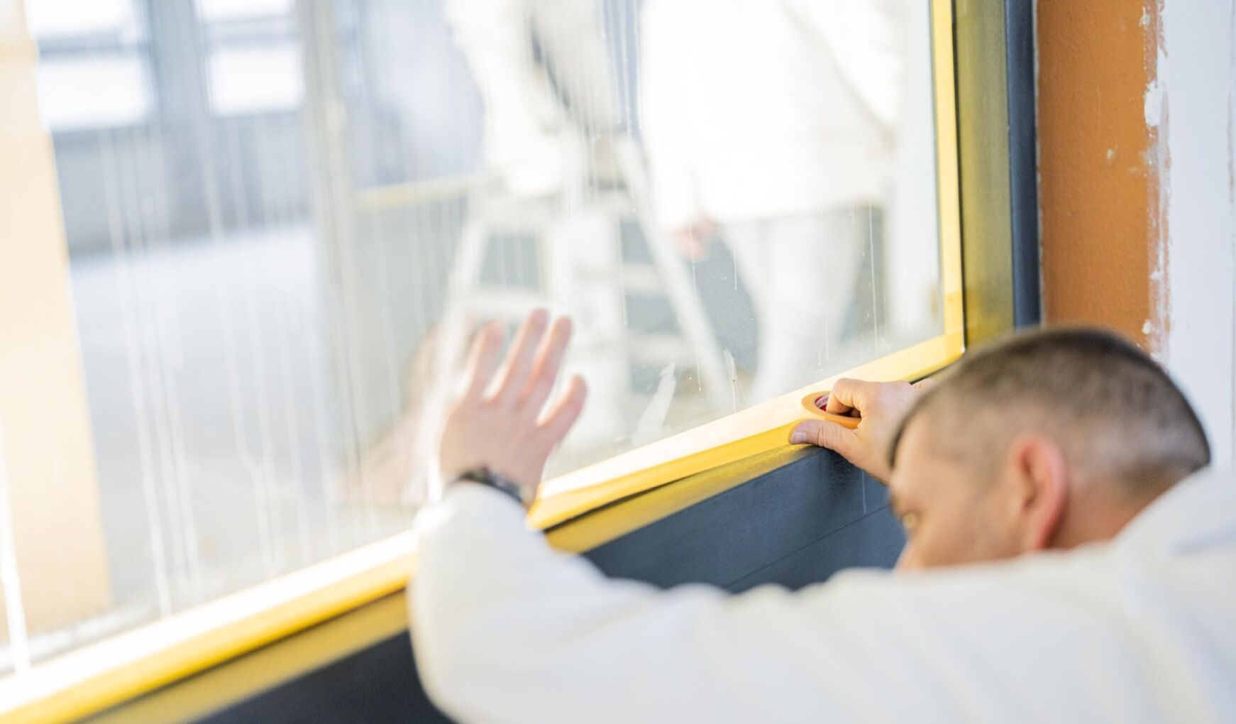 Beglazing plaatsen binnen Beglazing plaatsen binnen