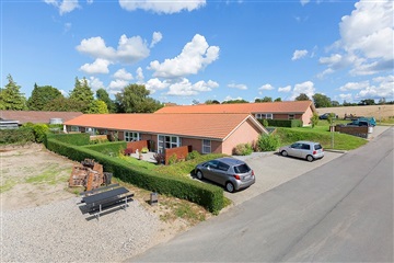 Billede 1. Hus/villa, Brugsbakken, Knebel 