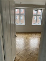 Photo 1. Apartment, Jernbanegade, Ringe 