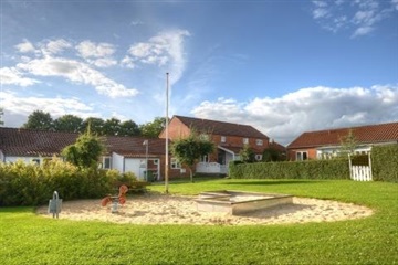 Billede 1. Hus/villa, Svaneparken, Ikast 