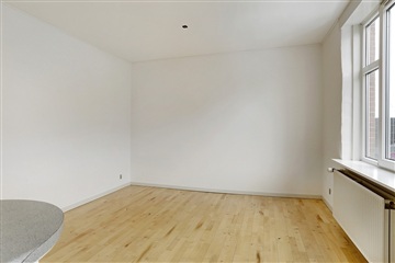 Photo 3. Apartment, Jernbanegade, Nykøbing M 