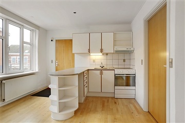 Photo 1. Apartment, Jernbanegade, Nykøbing M 