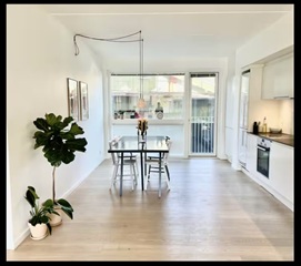 Photo 2. Room, Halfdansgade, København K 