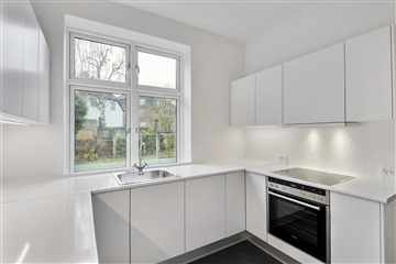 Photo 5. Apartment, Hellerupvej, Hellerup 