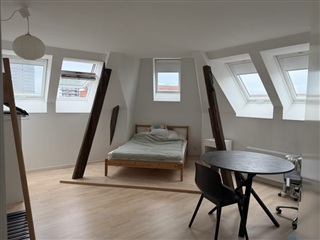 Photo 2. Room, Strandboulevarden, København Ø 