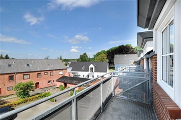 Billede 8. Lejlighed, Enggade, Give 