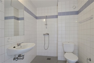 Billede 4. Lejlighed, Enggade, Give 