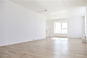 Photo 8. Apartment, Else Alfelts Vej, København S 