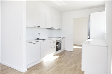 Photo 1. Apartment, Else Alfelts Vej, København S 
