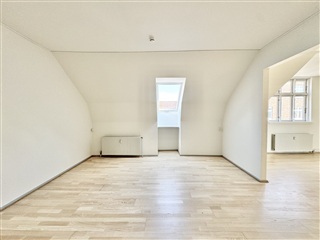 Photo 1. Apartment, Kongensgade, Odense C 