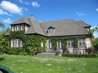 Photo 2. House, Maglemosevej, Charlottenlund 
