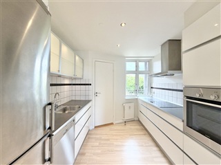 Photo 1. Apartment, Damhusvej, Odense C 
