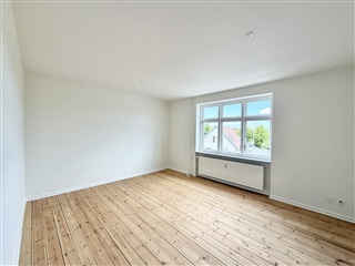 Photo 5. Apartment, Damhusvej, Odense C 