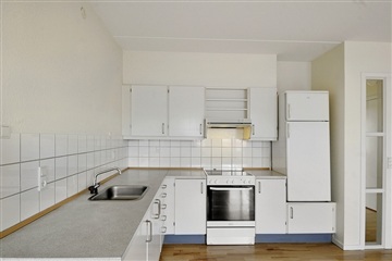 Photo 1. Apartment, Enggade, Give 