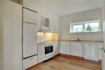 Billede 4. Lejlighed, Kirkevænget, Give 