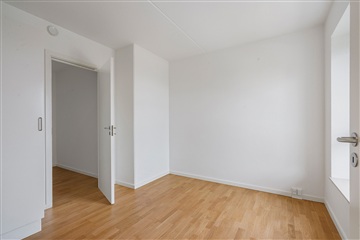 Photo 3. Apartment, Else Alfelts Vej, København S 