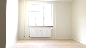 Photo 3. Apartment, Skibhusvej, Odense C 