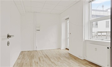 Billede 4. Lejlighed, Sct Peders Kirkeplads, Næstved 