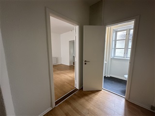 Photo 2. Apartment, Søndergade, Odense C 