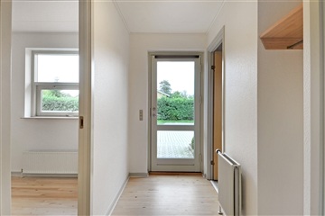 Photo 10. House, Løveparkvej, Give 