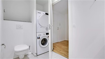 Photo 15. Apartment, Else Alfelts Vej, København S 