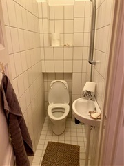 Photo 3. Room, Bergthorasgade, København V 