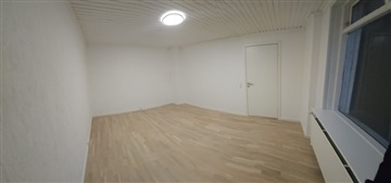 Photo 1. Room, Hovedgaden, Hedehusene 